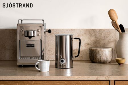 Sjöstrand espressomachine met gratis melkopschuimer
